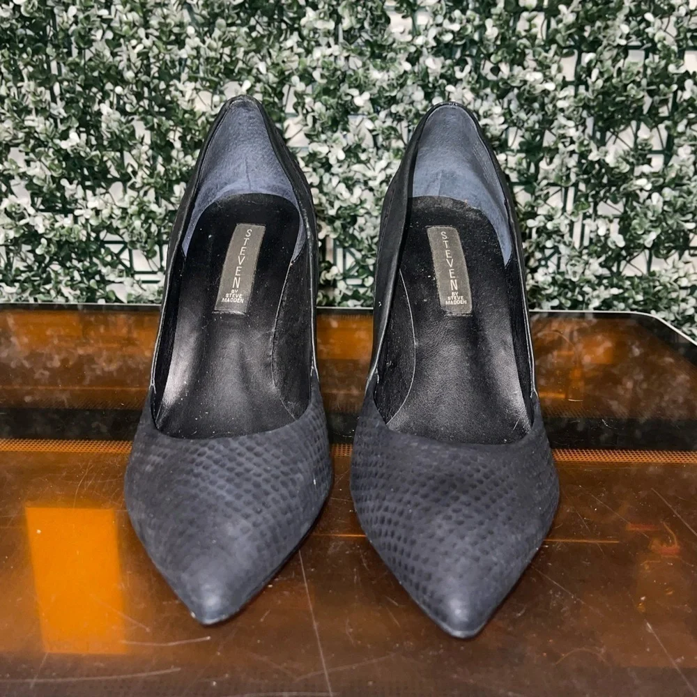 Steve Madden Wedge Heels - Picture 3 of 5